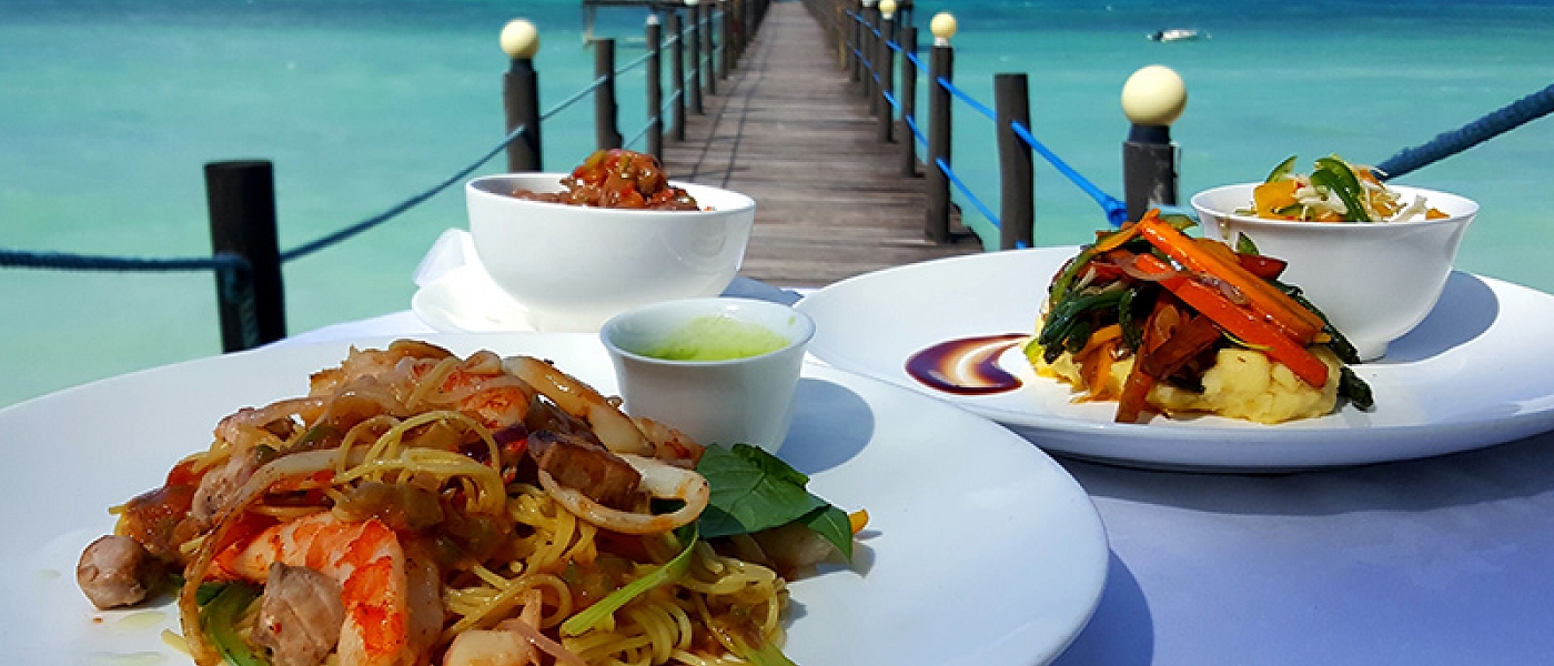 rent-and-go-car-rental-zanzibar-image-of-a-meal-on-the-beach